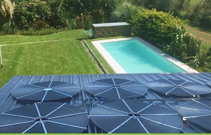 Calefacción solar para piscinas, losetas atérmicas, iluminación y